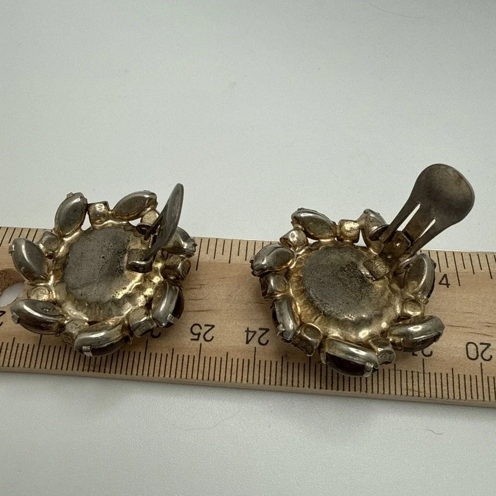 Vintage Weiss Honey Amber High Domed Cabochon Crown Setting Clip On Earrings